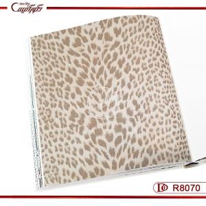 کاغذ دیواری R8070